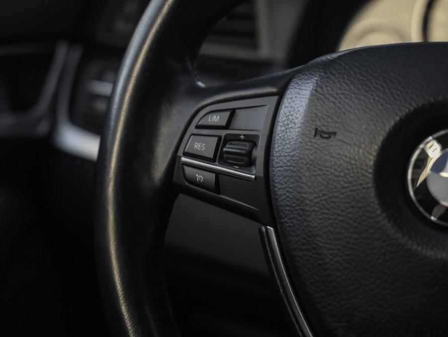 BMW 5 серии VI (F10/F11/F07) Рестайлинг Санкт-Петербург  - изображение 13