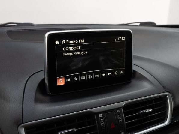 Mazda 3 III (BM) с пробегом 2014 года, цена 1 409 000 рублей, 195000 км, седан, Автокод Объявления