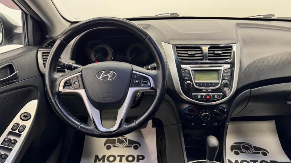 Hyundai Solaris I Киров  - изображение 10