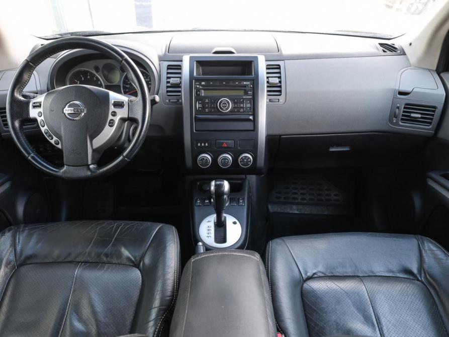 Nissan X-Trail II Москва  - изображение 15