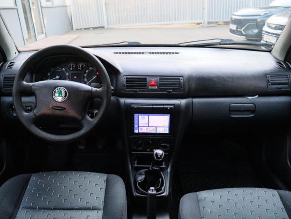 Skoda Octavia I (A4) Рестайлинг с пробегом 2008 года, цена 450 000 рублей, 242497 км, лифтбек, Автокод Объявления
