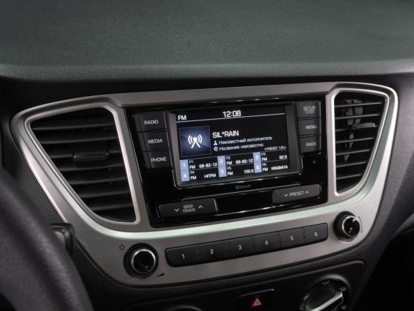 Hyundai Solaris II Рестайлинг с пробегом 2020 года, цена 1 569 000 рублей, 45223 км, седан, Автокод Объявления
