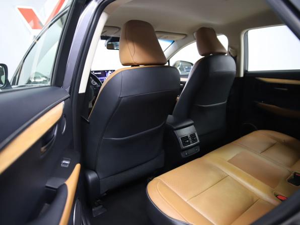 Lexus NX I Рестайлинг с пробегом 2017 года, цена 2 990 000 рублей, 100547 км, внедорожник, Автокод Объявления
