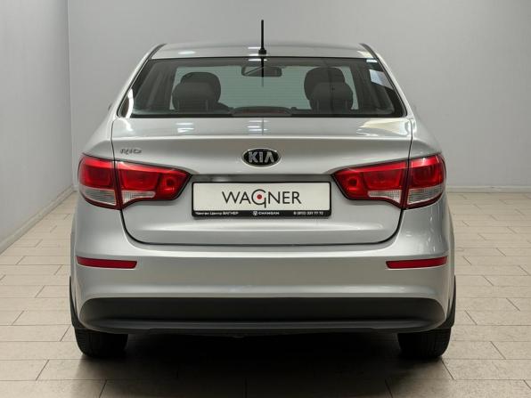 Kia Rio III Рестайлинг с пробегом 2015 года, цена 828 000 рублей, 130368 км, седан, Автокод Объявления