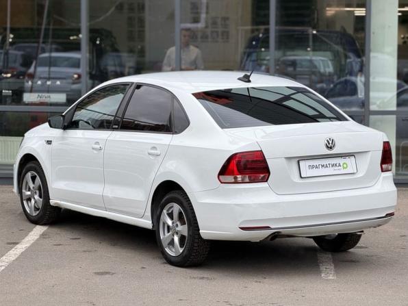 Volkswagen Polo V Рестайлинг с пробегом 2017 года, цена 800 000 рублей, 233075 км, седан, Автокод Объявления