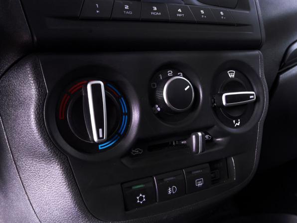 Lada (ВАЗ) Granta I Рестайлинг с пробегом 2023 года, цена 850 000 рублей, 44000 км, лифтбек, Автокод Объявления