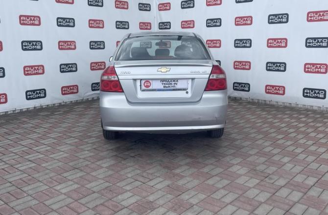 Chevrolet Aveo I Рестайлинг с пробегом 2011 года, цена 275 000 рублей, 300000 км, седан, Автокод Объявления