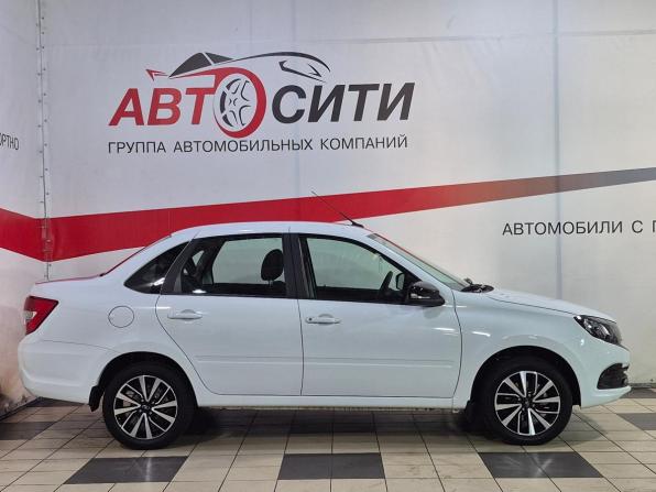 Lada (ВАЗ) Granta I Рестайлинг с пробегом 2024 года, цена 1 200 000 рублей, 1022 км, седан, Автокод Объявления