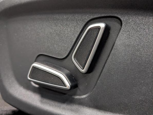 Changan UNI-V I с пробегом 2023 года, цена 2 250 000 рублей, 32676 км, лифтбек, Автокод Объявления