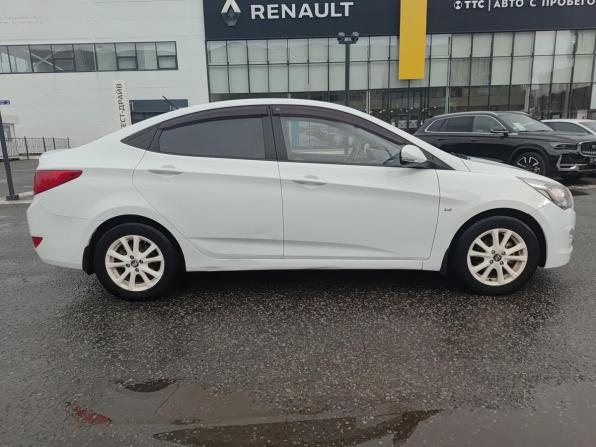 Hyundai Solaris I с пробегом 2014 года, цена 865 000 рублей, 175199 км, седан, Автокод Объявления