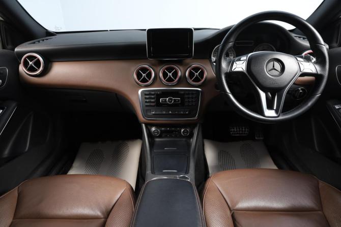 Mercedes-Benz A-Класс AMG I (W176) с пробегом 2013 года, цена 1 669 000 рублей, 93000 км, хэтчбек, Автокод Объявления