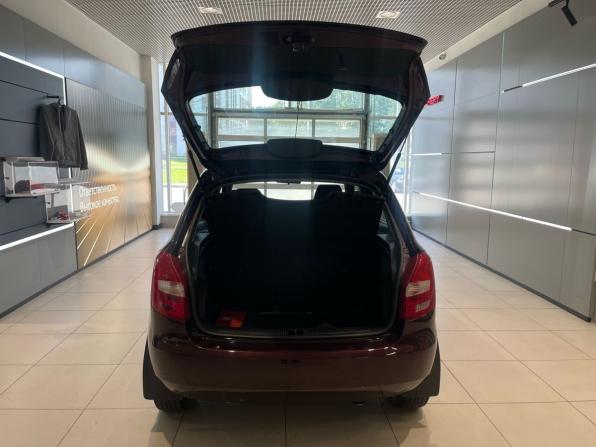 Skoda Fabia II Рестайлинг с пробегом 2010 года, цена 549 000 рублей, 176744 км, хэтчбек, Автокод Объявления