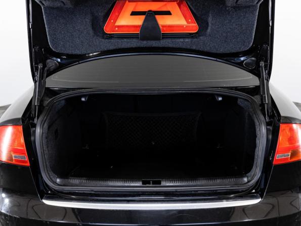 Audi S4 III (B7) с пробегом 2005 года, цена 1 474 110 рублей, 128433 км, седан, Автокод Объявления