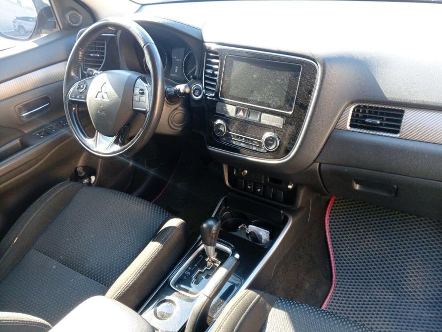 Mitsubishi Outlander III Рестайлинг 2 Оренбург  - изображение 9