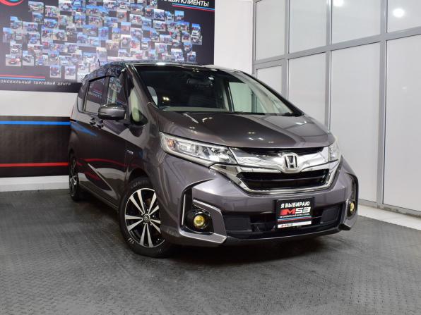 Honda Freed II с пробегом 2017 года, цена 1 275 999 рублей, 136766 км, компактвэн, Автокод Объявления