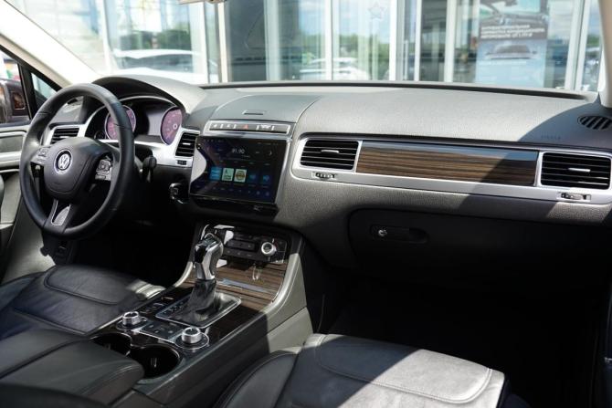 Volkswagen Touareg II Рестайлинг с пробегом 2015 года, цена 2 890 000 рублей, 239463 км, внедорожник, Автокод Объявления