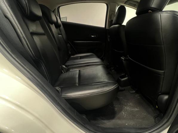 Honda Vezel I Рестайлинг с пробегом 2021 года, цена 2 260 000 рублей, 39227 км, внедорожник, Автокод Объявления