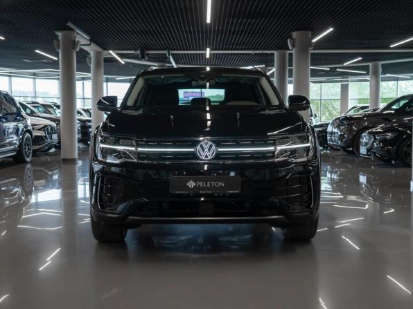 Volkswagen Teramont I Рестайлинг (China Market) с пробегом 2025 года, цена 5 470 000 рублей, 12 км, внедорожник, Автокод Объявления
