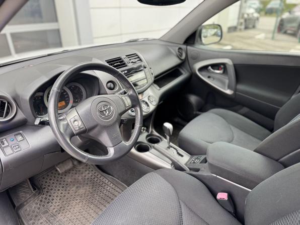 Toyota RAV4 III (XA30) Рестайлинг с пробегом 2011 года, цена 1 557 999 рублей, 200041 км, внедорожник, Автокод Объявления