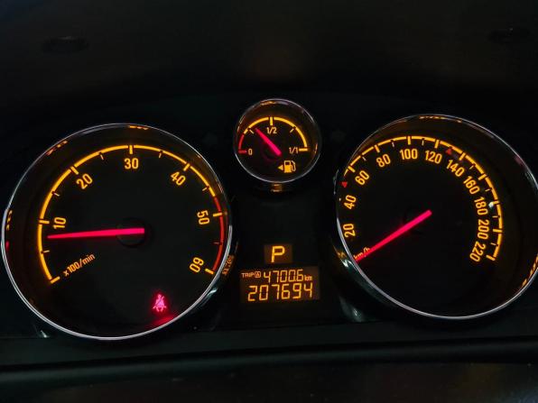 Opel Antara I Рестайлинг с пробегом 2012 года, цена 1 299 000 рублей, 207694 км, внедорожник, Автокод Объявления