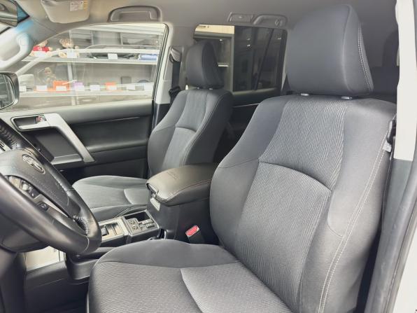 Toyota Land Cruiser Prado 150 Series Рестайлинг 2 с пробегом 2019 года, цена 4 600 000 рублей, 132293 км, внедорожник, Автокод Объявления