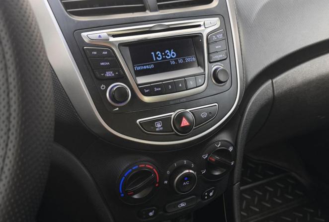 Hyundai Solaris I с пробегом 2014 года, цена 880 000 рублей, 143043 км, седан, Автокод Объявления