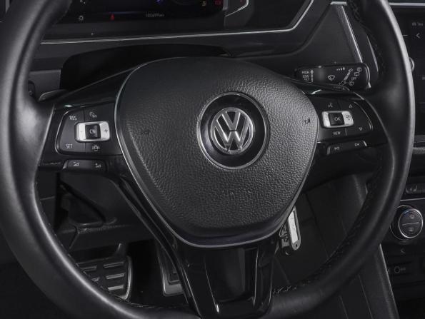 Volkswagen Tiguan II с пробегом 2019 года, цена 2 400 000 рублей, 105699 км, внедорожник, Автокод Объявления