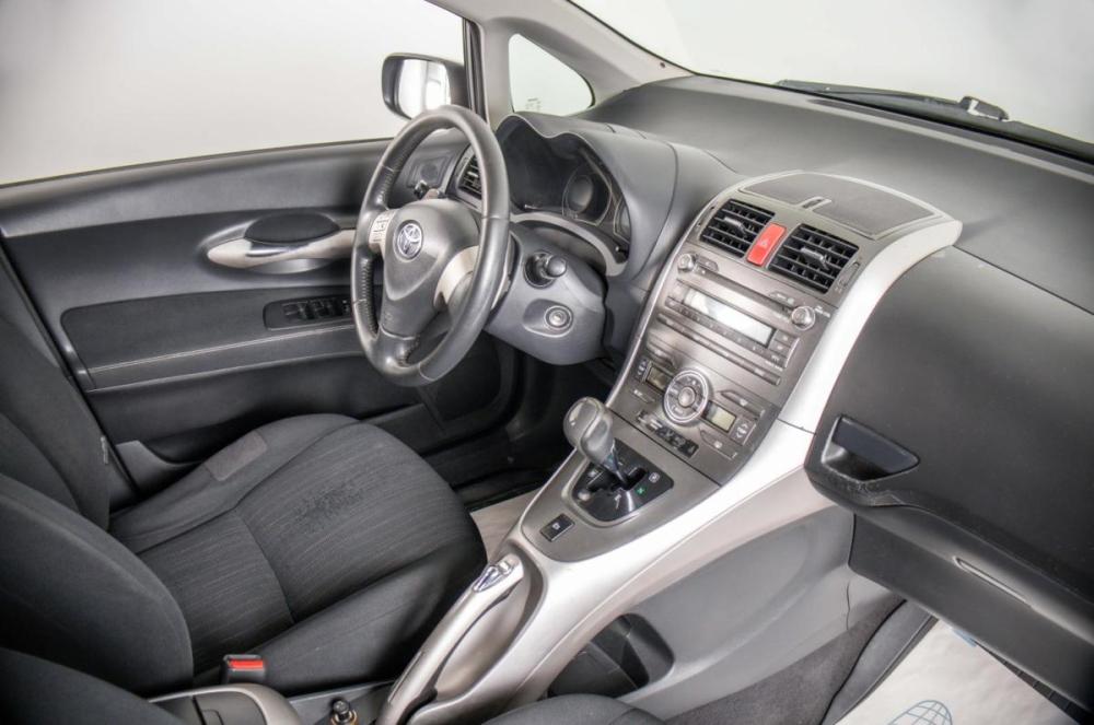 Toyota Auris I Пермь  - изображение 11