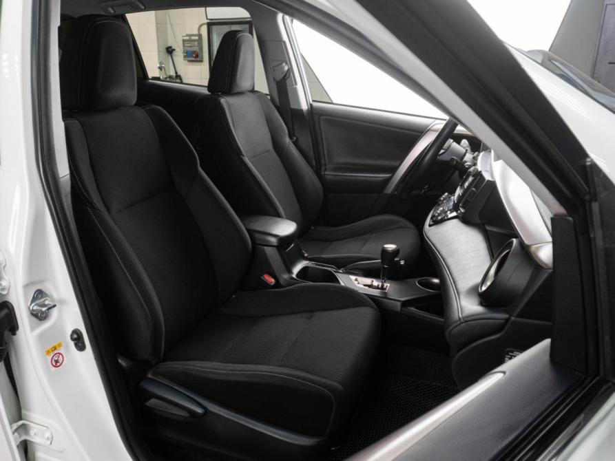 Toyota RAV4 IV (XA40) Тюмень  - изображение 8