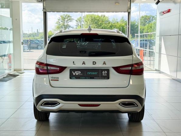 Lada (ВАЗ) Vesta I Рестайлинг (NG) с пробегом 2023 года, цена 1 355 000 рублей, 58181 км, универсал, Автокод Объявления