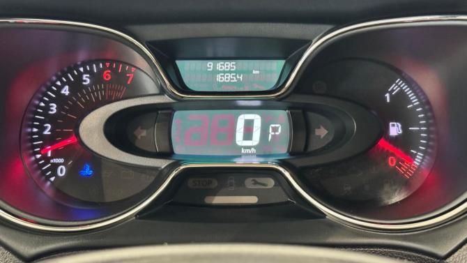 Renault Kaptur I с пробегом 2019 года, цена 1 349 000 рублей, 91546 км, внедорожник, Автокод Объявления
