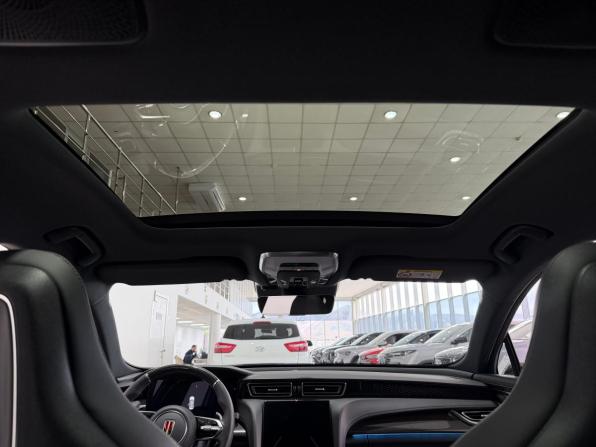 Hongqi H6 с пробегом 2025 года, цена 3 990 000 рублей, 727 км, хэтчбек, Автокод Объявления