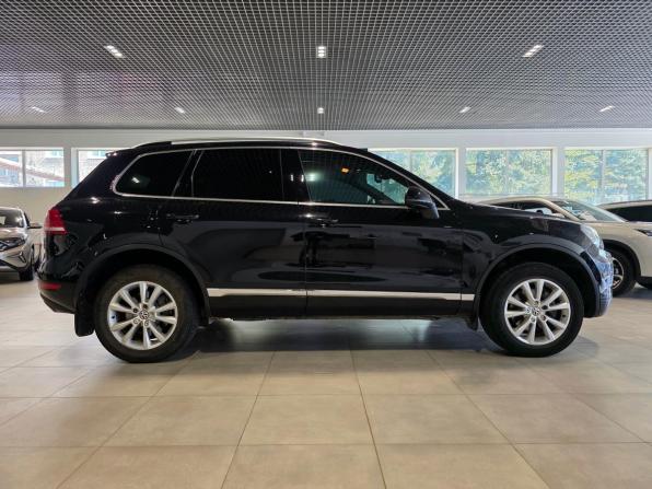 Volkswagen Touareg II с пробегом 2014 года, цена 1 900 000 рублей, 300000 км, внедорожник, Автокод Объявления