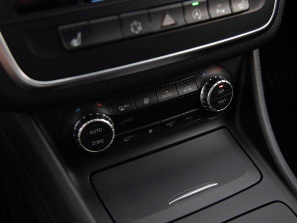 Mercedes-Benz GLA I (X156) с пробегом 2014 года, цена 1 699 000 рублей, 97645 км, внедорожник, Автокод Объявления