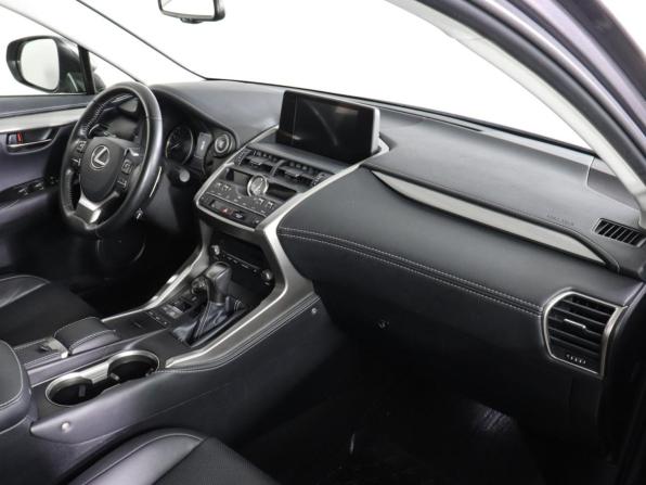 Lexus NX I Рестайлинг с пробегом 2019 года, цена 4 179 000 рублей, 46894 км, внедорожник, Автокод Объявления