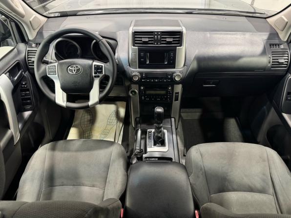 Toyota Land Cruiser Prado 150 Series с пробегом 2010 года, цена 2 895 000 рублей, 170000 км, внедорожник, Автокод Объявления