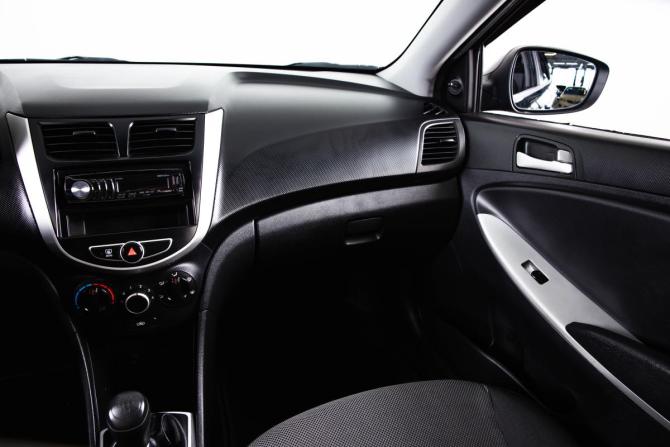 Hyundai Solaris I с пробегом 2011 года, цена 649 000 рублей, 189234 км, седан, Автокод Объявления