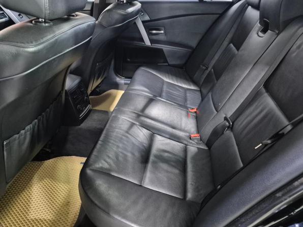 BMW 5 серии V (E60/E61) с пробегом 2006 года, цена 730 000 рублей, 271873 км, седан, Автокод Объявления