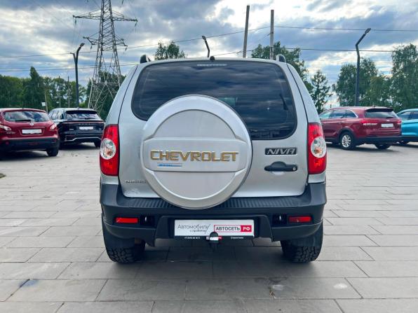 Chevrolet Niva I Рестайлинг с пробегом 2014 года, цена 575 000 рублей, 177424 км, внедорожник, Автокод Объявления