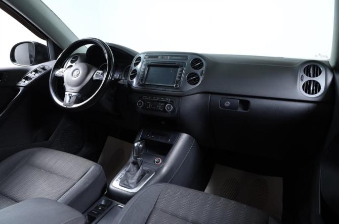Volkswagen Tiguan I Рестайлинг с пробегом 2014 года, цена 1 799 000 рублей, 132200 км, внедорожник, Автокод Объявления