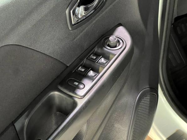 Renault Kaptur I с пробегом 2016 года, цена 1 320 000 рублей, 114030 км, внедорожник, Автокод Объявления