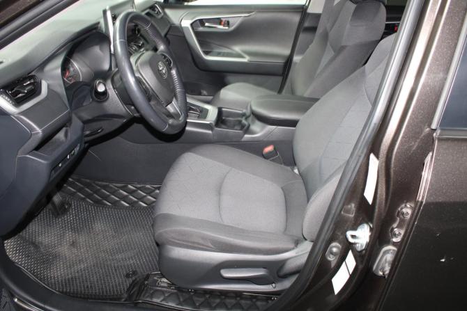 Toyota RAV4 V (XA50) с пробегом 2019 года, цена 3 500 000 рублей, 53772 км, внедорожник, Автокод Объявления