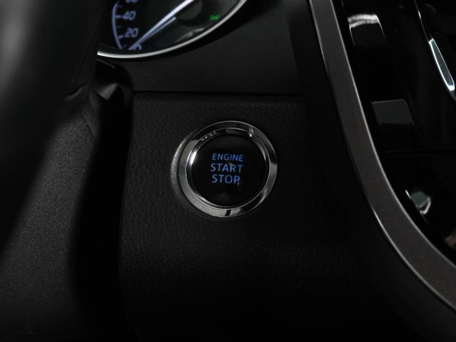 Toyota Camry VIII (XV70) Рестайлинг Ростов-на-Дону  - изображение 17