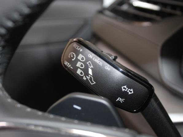 Skoda Octavia IV (A8) с пробегом 2021 года, цена 2 689 900 рублей, 33209 км, лифтбек, Автокод Объявления