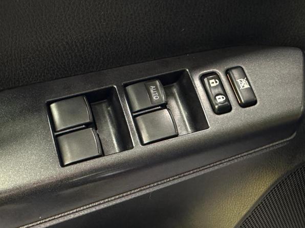 Toyota RAV4 IV (XA40) Рестайлинг с пробегом 2015 года, цена 2 099 000 рублей, 146329 км, внедорожник, Автокод Объявления