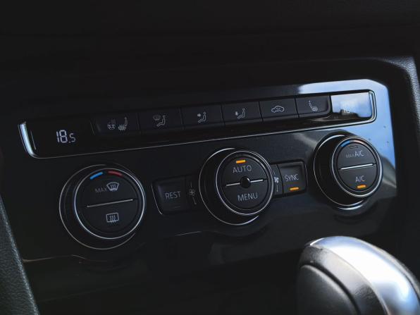 Volkswagen Tiguan II с пробегом 2020 года, цена 2 699 000 рублей, 70687 км, внедорожник, Автокод Объявления