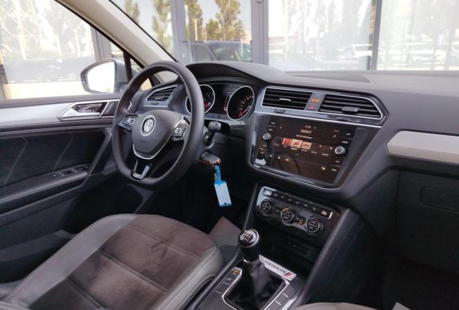 Volkswagen Tiguan II с пробегом 2018 года, цена 2 115 000 рублей, 113620 км, внедорожник, Автокод Объявления