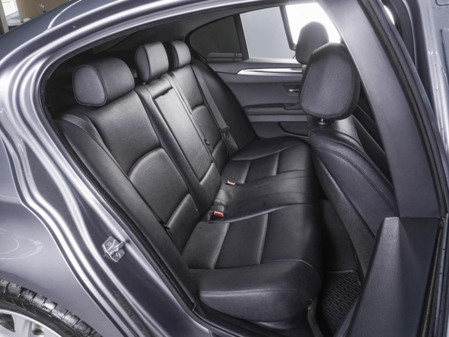 BMW 5 серии VI (F10/F11/F07) Рестайлинг Ростов-на-Дону  - изображение 7
