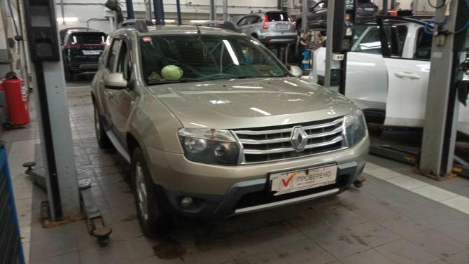 Renault Duster I с пробегом 2013 года, цена 800 000 рублей, 190070 км, внедорожник, Автокод Объявления