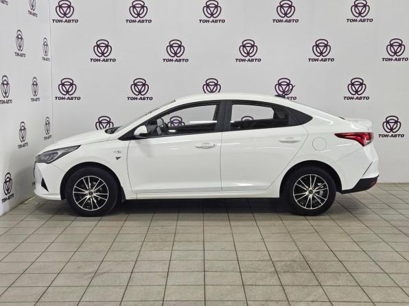 Hyundai Solaris II Рестайлинг с пробегом 2020 года, цена 1 255 000 рублей, 78741 км, седан, Автокод Объявления
